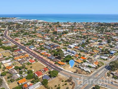 60 Peel Street, Mandurah WA 6210