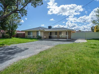 82 James Street, Gosnells WA 6110