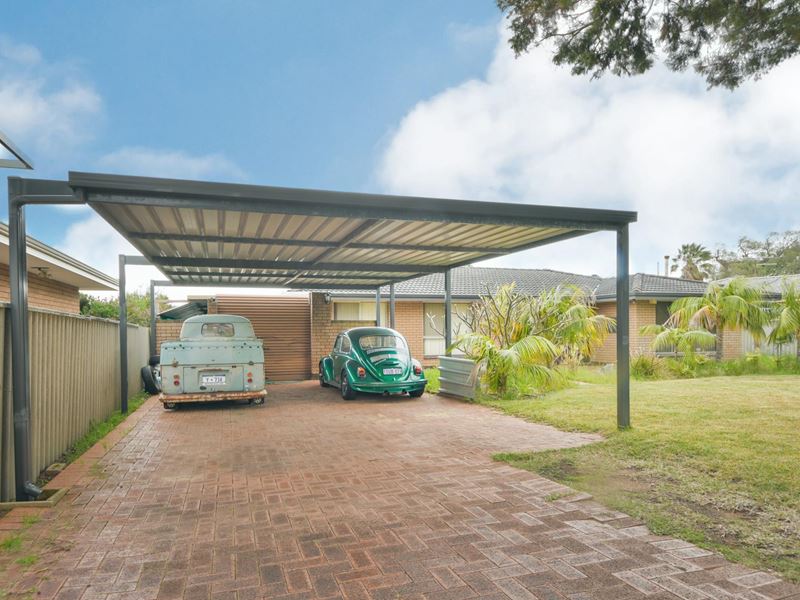 7 Gabyon Court, Hillman WA 6168