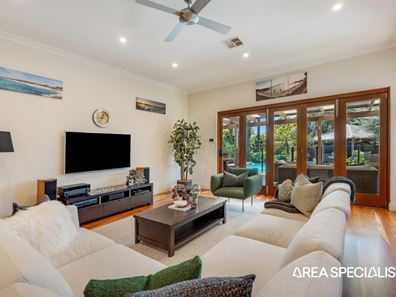 12 Seymour Avenue, Floreat WA 6014