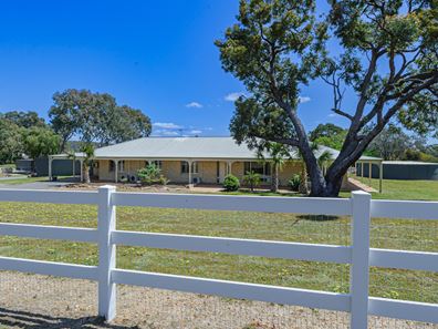 12 Callow Drive, Bullsbrook WA 6084