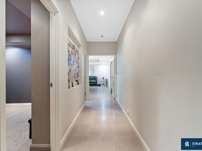 5 Tulip Way, East Cannington WA 6107