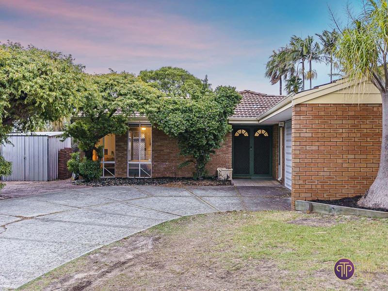 43 Greenpark Road, Alexander Heights WA 6064