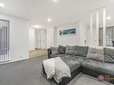 43 Greenpark Road, Alexander Heights WA 6064