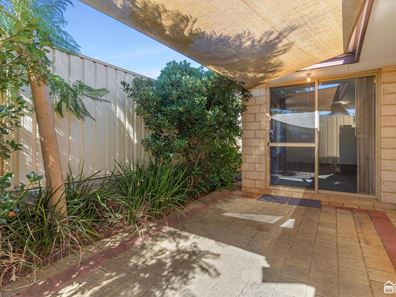 5/11 Clarence Road, Armadale WA 6112