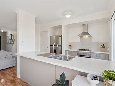 12 Selset Lane, Aveley WA 6069