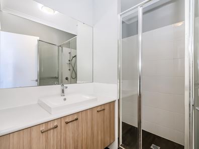15 Ozone Parade, Trigg WA 6029