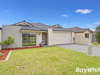 24 Indee Pass, Secret Harbour WA 6173