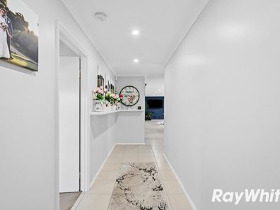 24 Indee Pass, Secret Harbour WA 6173