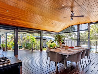 9 Mulberry Close, Bouvard WA 6211