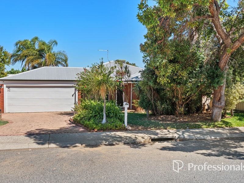32 Oakfield Gardens, Parmelia