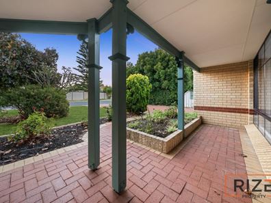 5 Coolamine Close, Carramar WA 6031