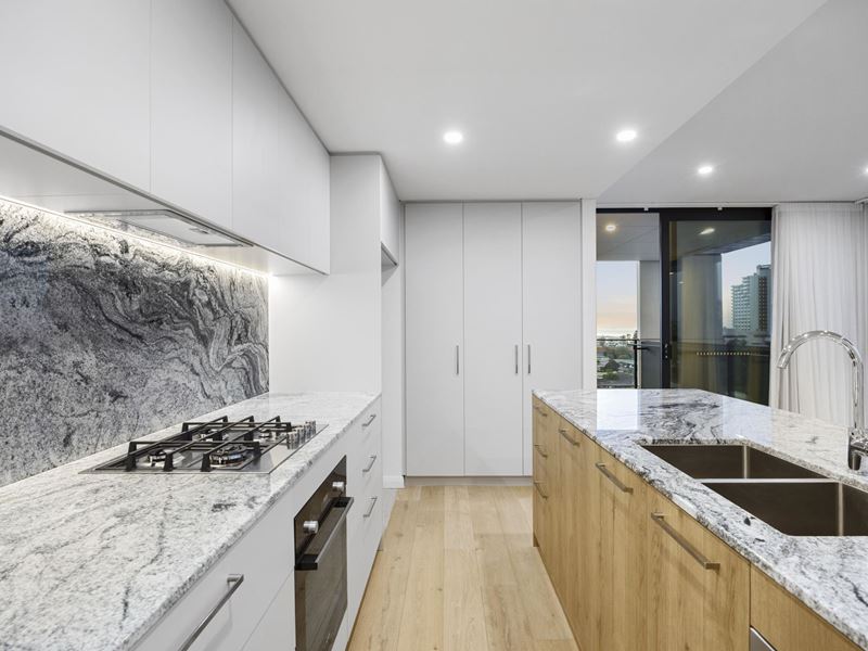 503/20 Hastings Street, Scarborough WA 6019