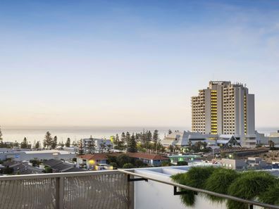 503/20 Hastings Street, Scarborough WA 6019