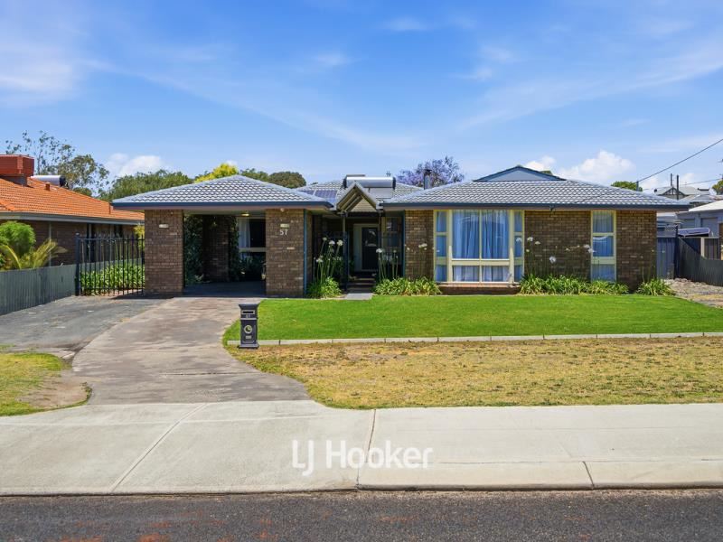 57 Jones Street, Collie