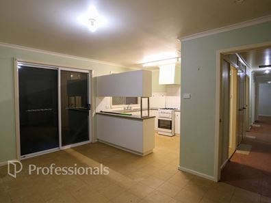 2 Young Place, Nulsen WA 6450