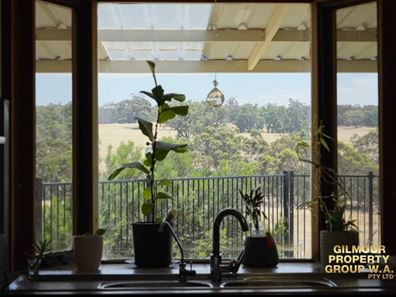 44 Koojedda Road, Bakers Hill WA 6562