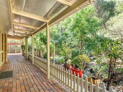 9 Cupania Court, Jane Brook WA 6056