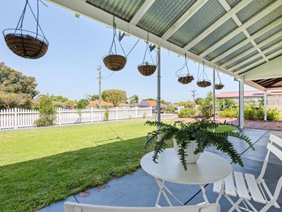 95 Penzance Street, Bassendean WA 6054
