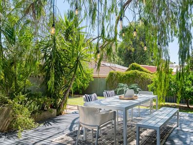 95 Penzance Street, Bassendean WA 6054