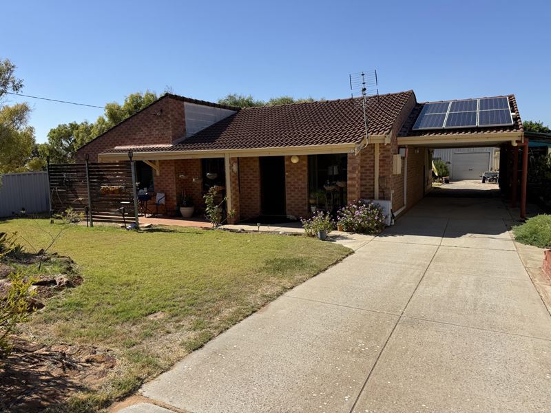 9 Peterwangey Place, Port Denison WA 6525