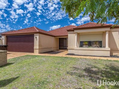 6 Lismore Ridge, Lakelands WA 6180