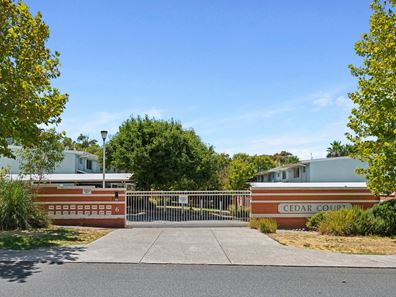 3/6 Seaton  Place, Girrawheen WA 6064