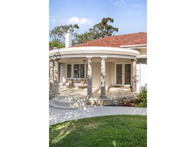 12 Melrose Crescent, Menora WA 6050