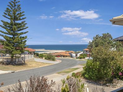 103 Southern Cross Circle, Ocean Reef WA 6027