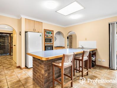 17A Burntoak Way, Kingsley WA 6026