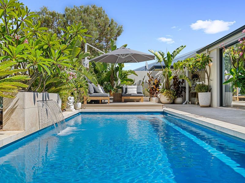 24 Honeydew Trail, Wannanup WA 6210
