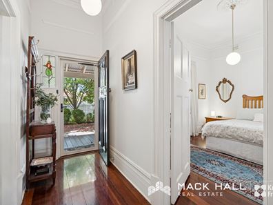 39 Tareena Street, Nedlands WA 6009