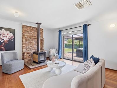 31 Fancote Street, Kelmscott WA 6111