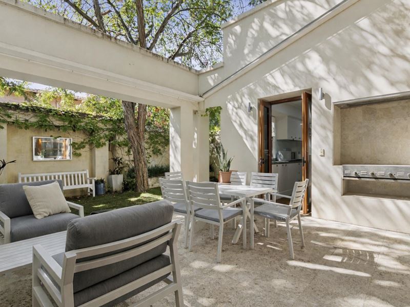 14 Wilson Street, Claremont WA 6010