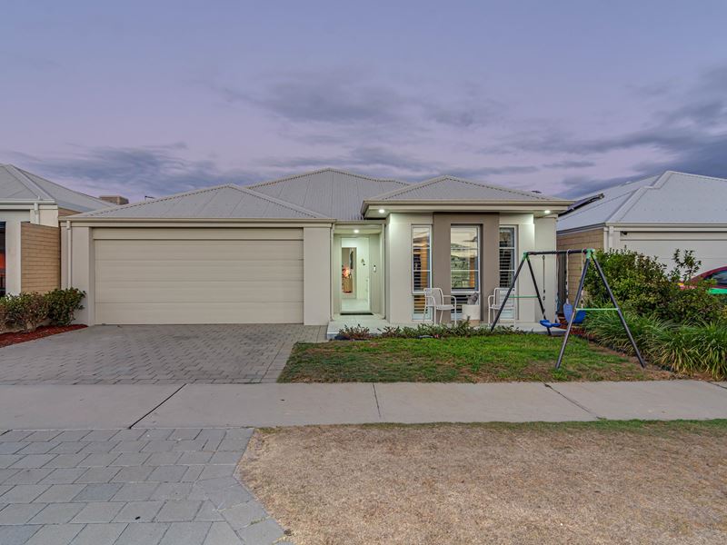 6 Aureate Way, Eglinton WA 6034