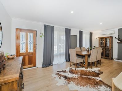 10 Carcoola Avenue, Pinjarra WA 6208