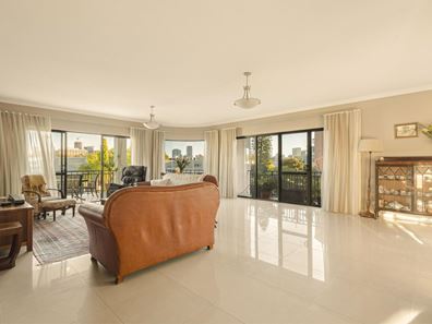 2/22 Kensington Street, East Perth WA 6004