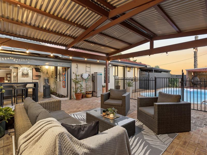 46 Deyoung Road, Craigie WA 6025