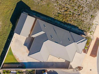 4 Newport Drive, Jurien Bay WA 6516