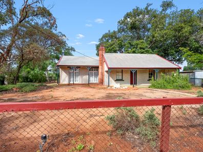 105 Woodward Street, Coolgardie WA 6429