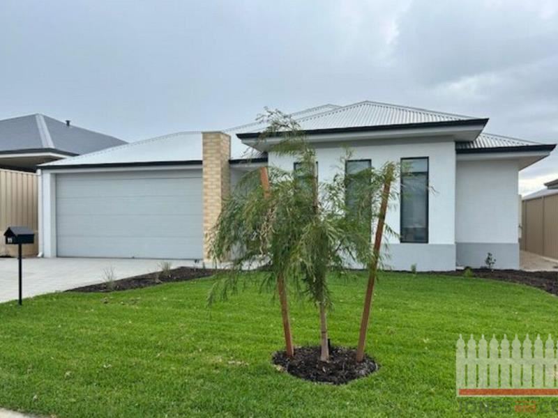 11 Butterfly Street, Two Rocks WA 6037