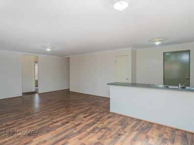17 Westbrook Parade, Ellenbrook WA 6069