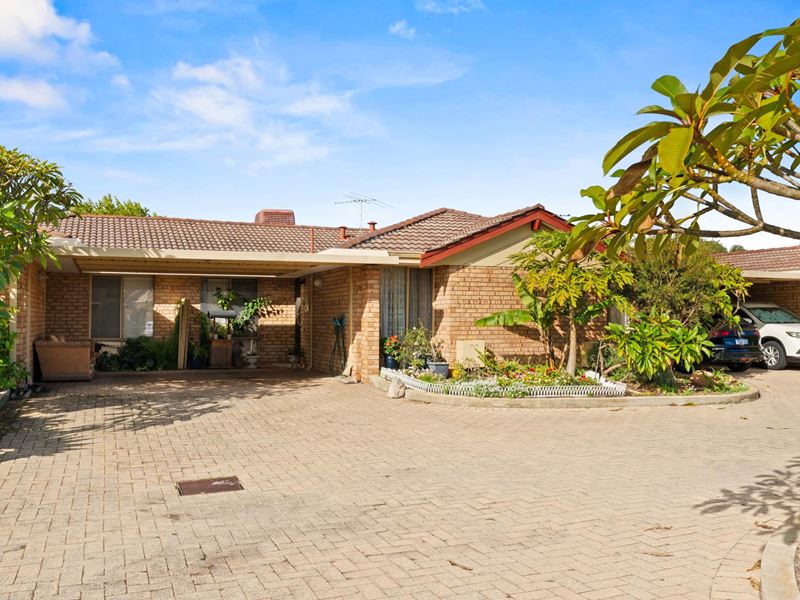 6/9 Merope Close, Rockingham WA 6168