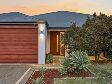 8 Jutland Avenue, Baldivis WA 6171