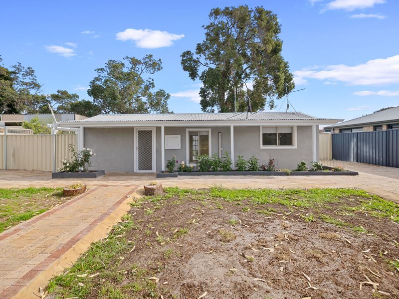30 Cobblers Street, Falcon