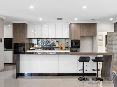 4 Medici Way, Woodvale WA 6026