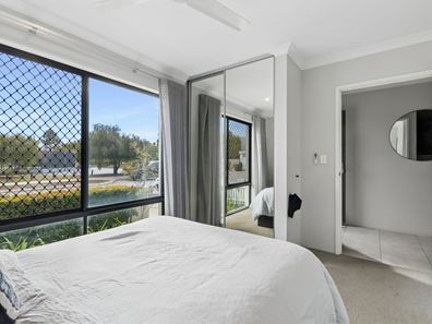15 Aries Vista, Bennett Springs WA 6063