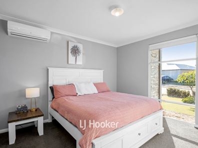 14 Unicup Way, Dalyellup WA 6230