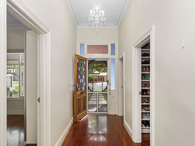 35 Waylen Road, Shenton Park WA 6008