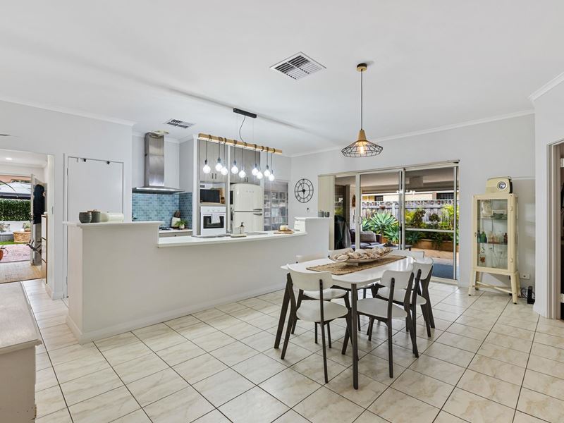23 Belhaven Terrace, Quinns Rocks